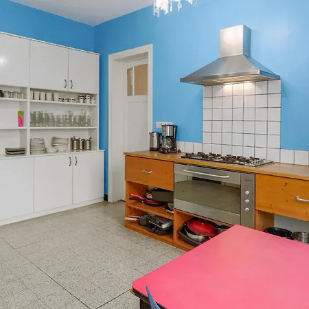 La Bardane P Villa
